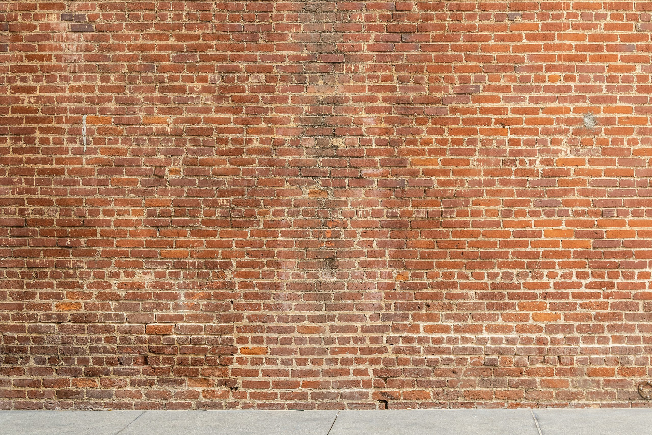 Fragment ściany z czerwonej cegły